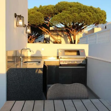 Villa Sleeps 10 With Air Con And Wifi Vale do Lobo