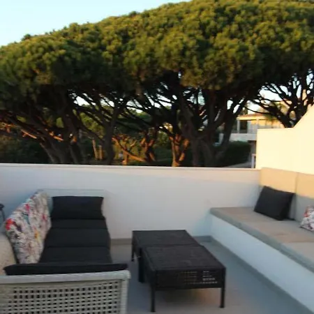Sleeps 10 With Air Con And Wifi Villa *